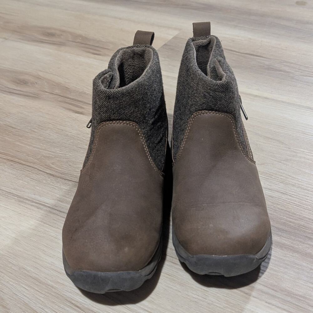 Eastland | Betty Bootie Ankle Boots Comfort Zip | Women's Size 8.5 - Picture 2 of 9